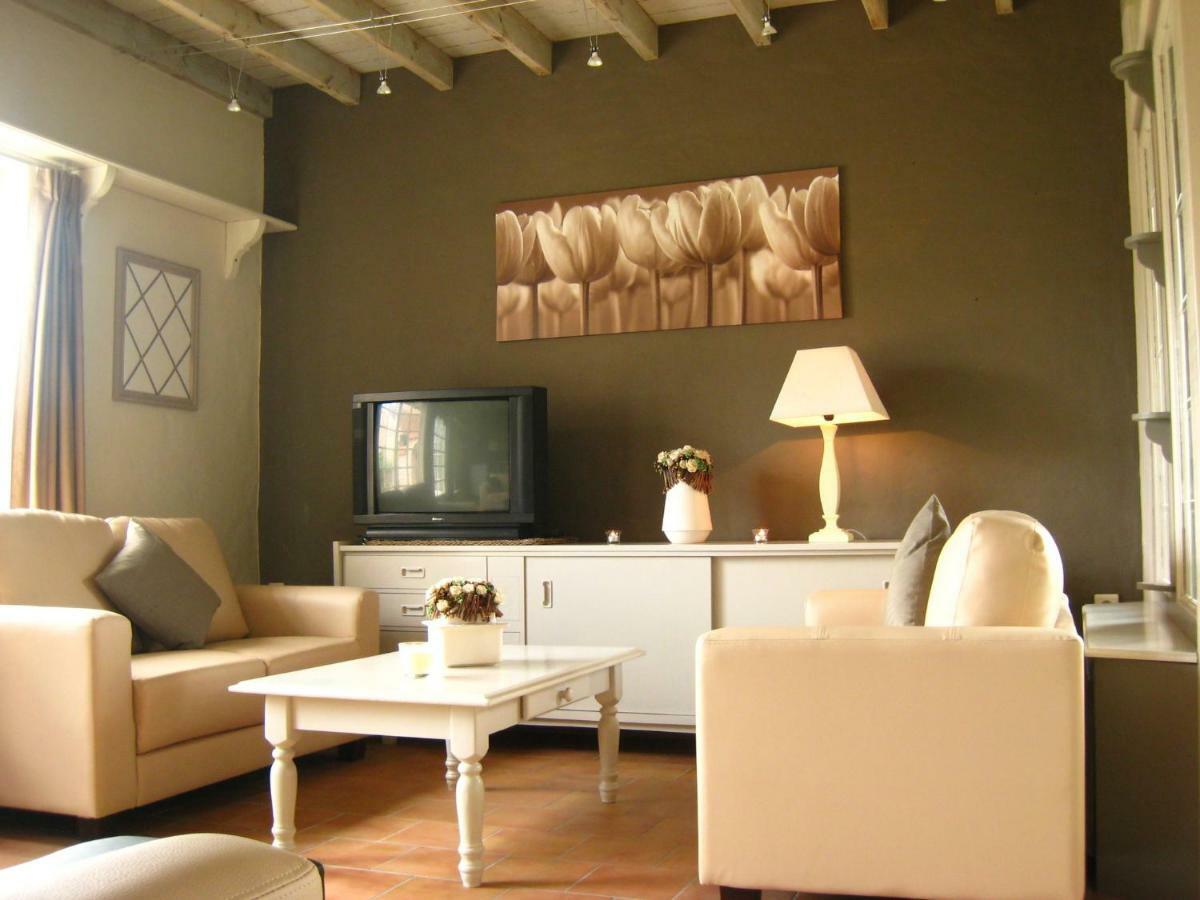 Charming Holiday Home In Zele Near The Forest Exterior photo